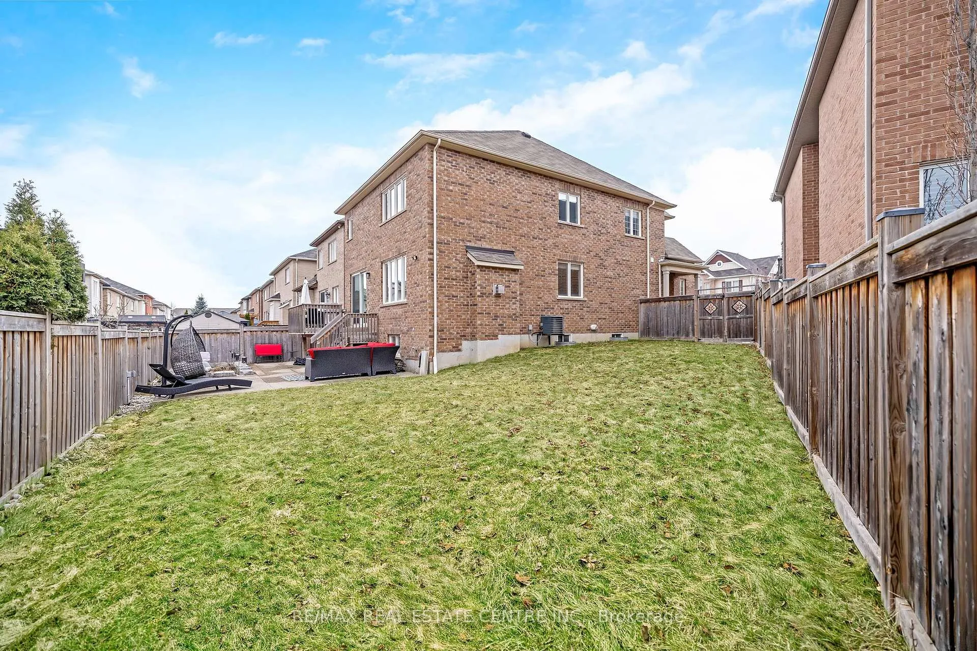 Photo 42 of 1399 Whitney Terrace, Milton, Ford — HOMEH