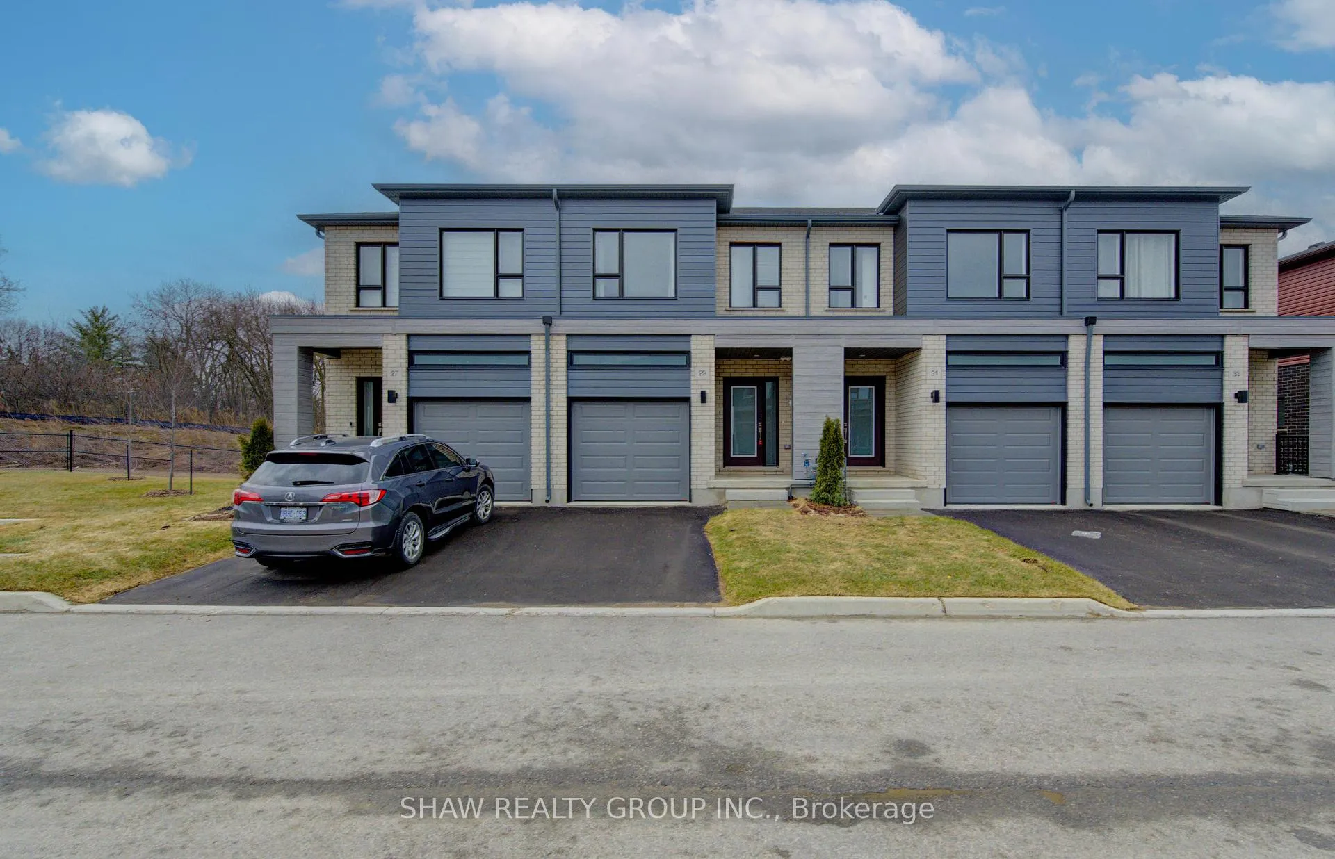 Photo 1 of 29 Oak Forest Common, Cambridge — HOMEH