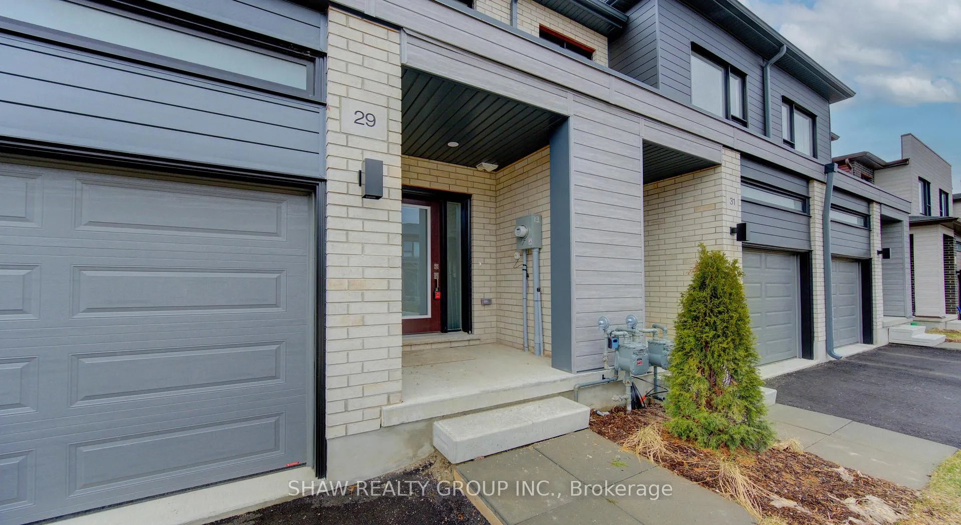 Photo 4 of 29 Oak Forest Common, Cambridge — HOMEH