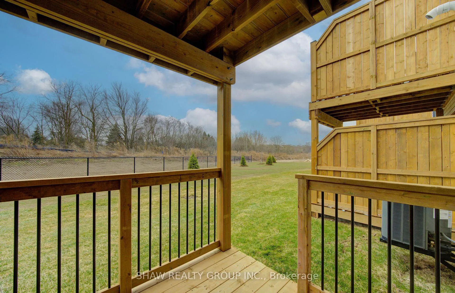 Photo 35 of 29 Oak Forest Common, Cambridge — HOMEH