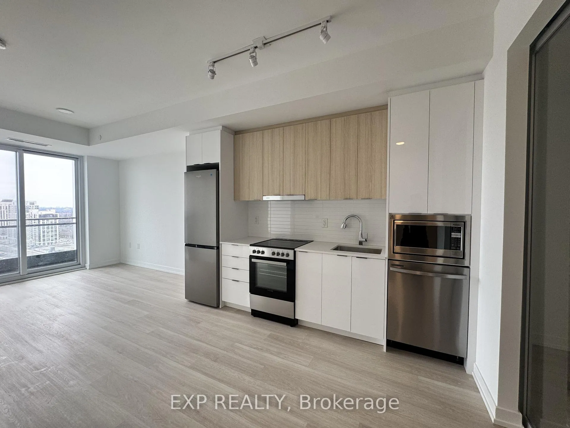 Photo 2 of Unit 2009, 9751 Markham Road, Markham, Greensborough — HOMEH