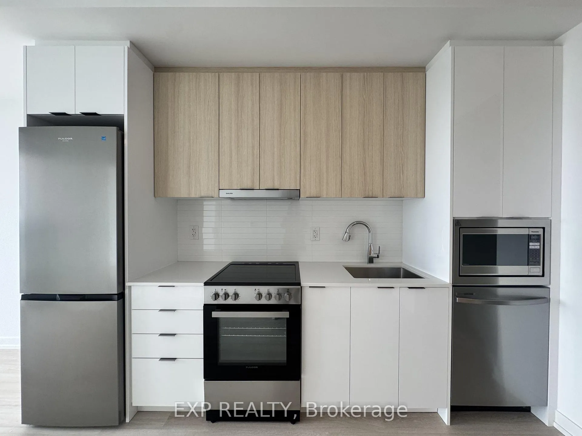Photo 3 of Unit 2009, 9751 Markham Road, Markham, Greensborough — HOMEH