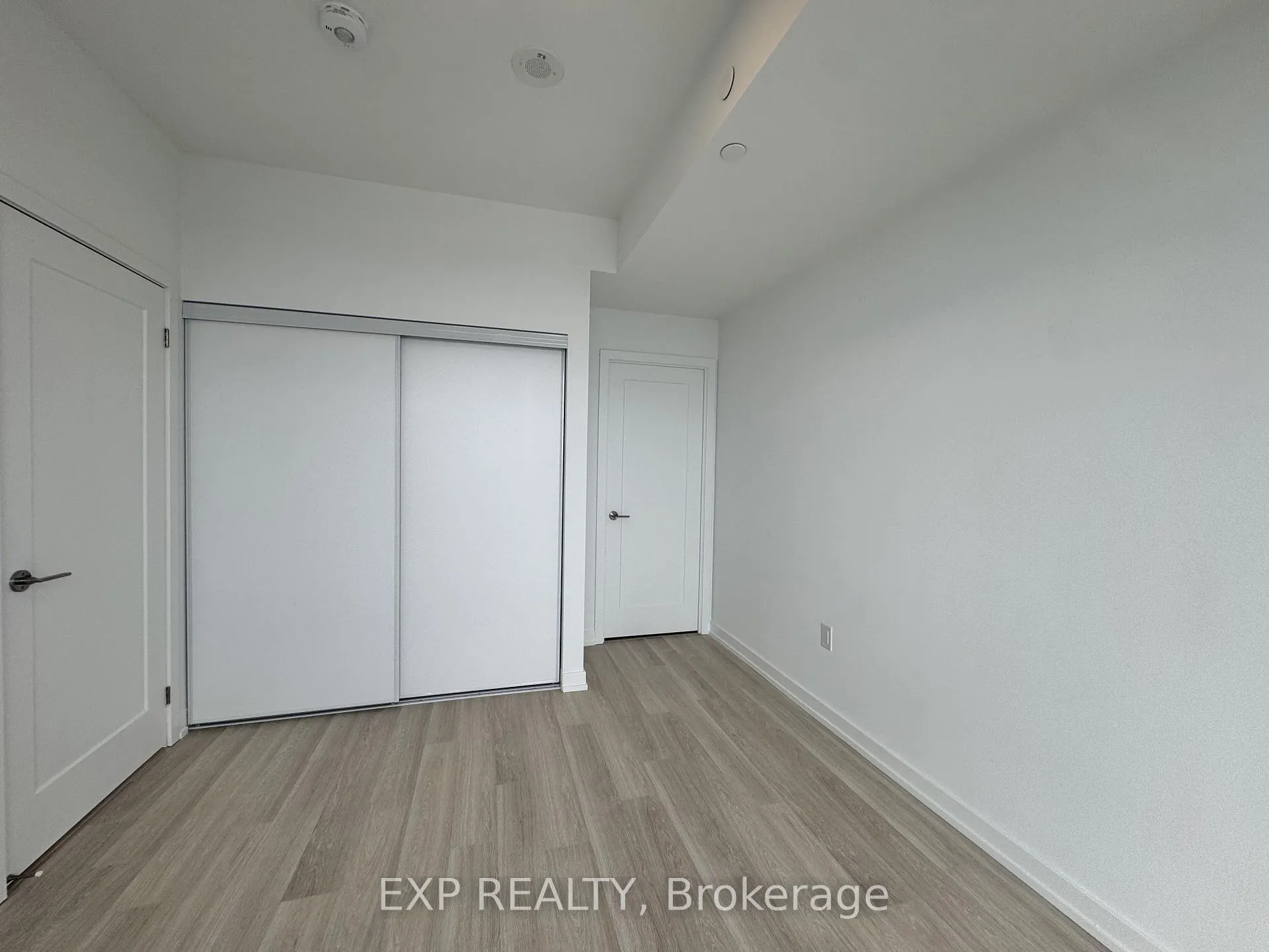 Photo 5 of Unit 2009, 9751 Markham Road, Markham, Greensborough — HOMEH