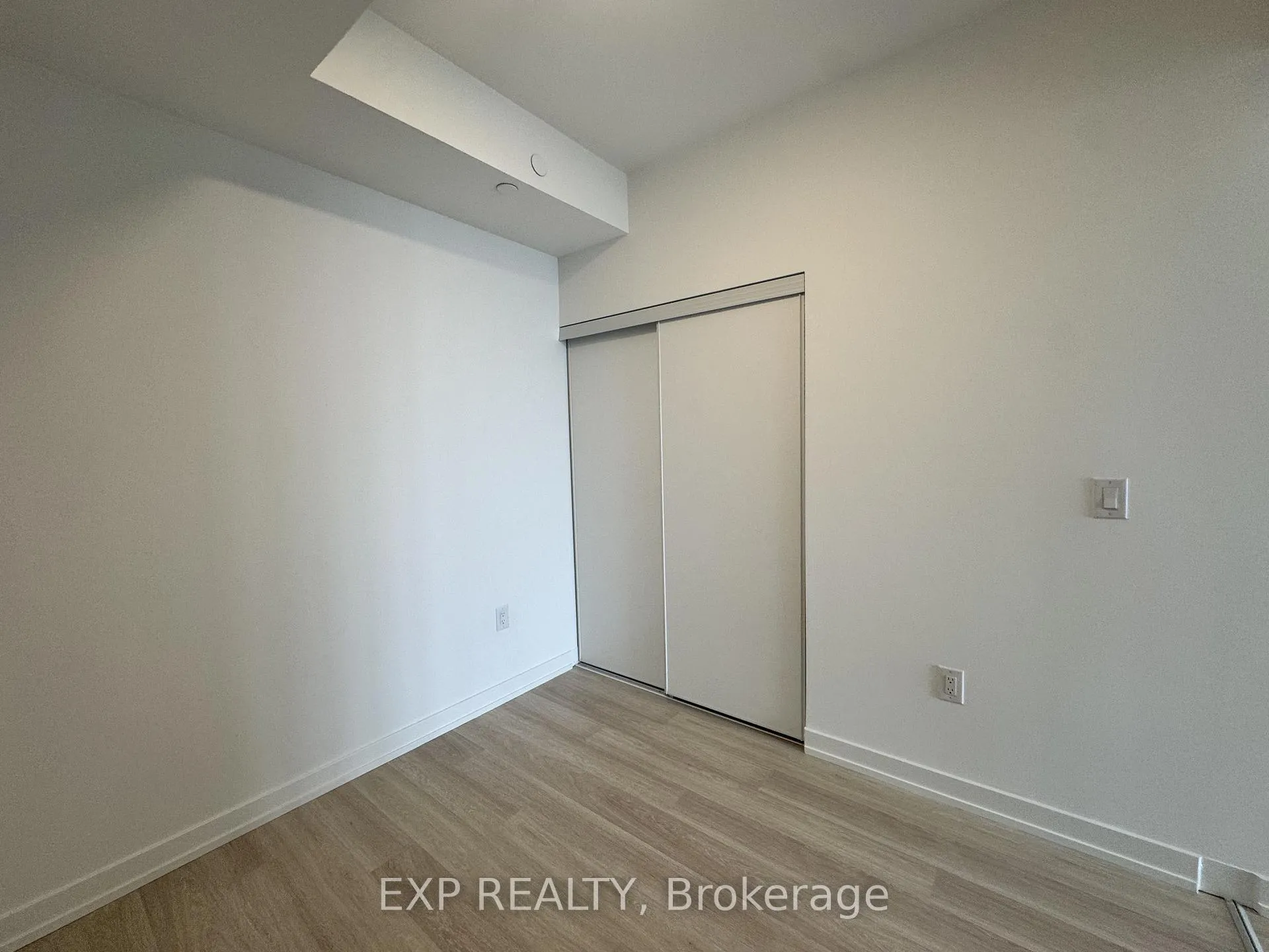 Photo 8 of Unit 2009, 9751 Markham Road, Markham, Greensborough — HOMEH