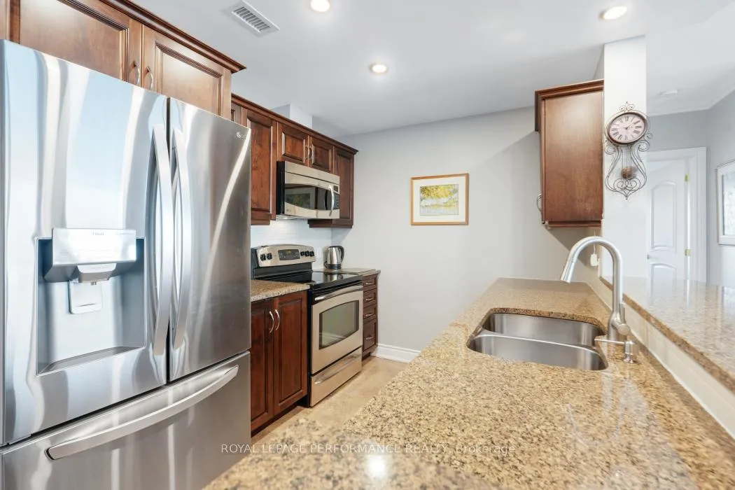 Photo 9 of Unit 1401, 100 Inlet Private, Ottawa, Chatelaine Village — HOMEH