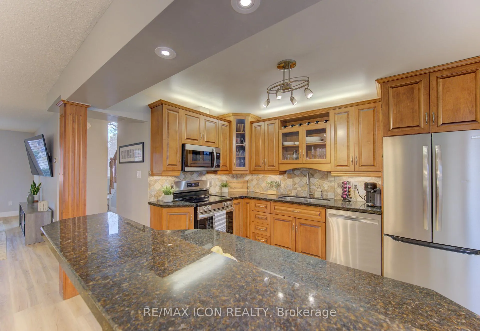 Photo 15 of 113 Anvil Street, Kitchener — HOMEH