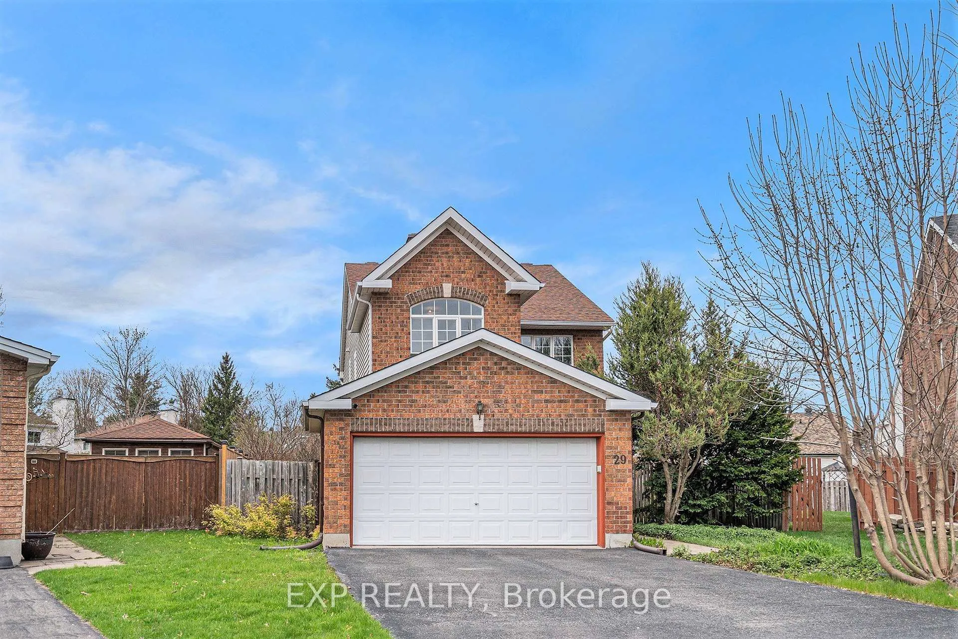 Front of 29 Woodford Way