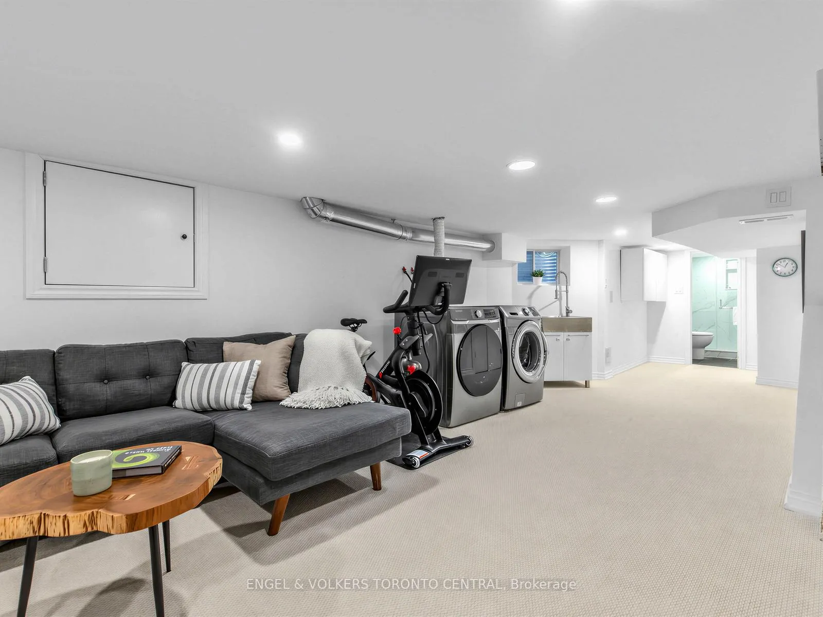 Photo 14 of 4 Felstead Avenue, Toronto, Greenwood-Coxwell — HOMEH
