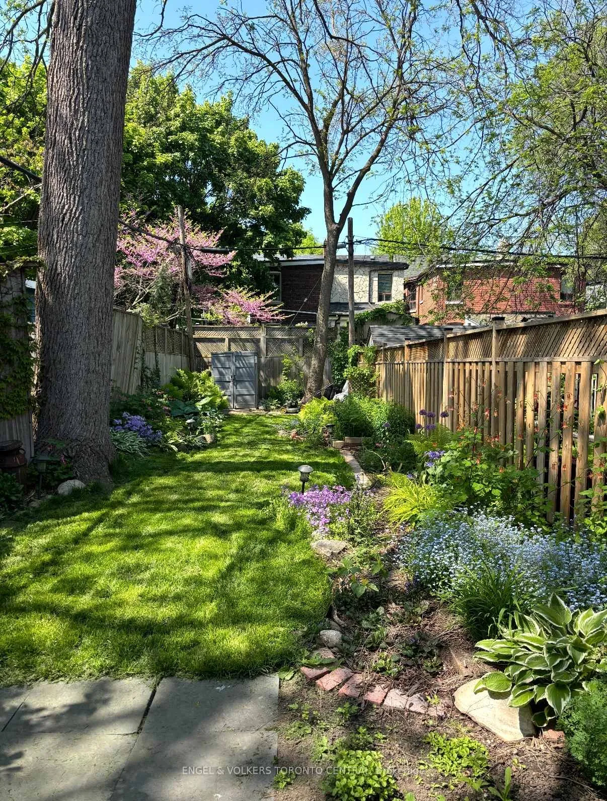 Photo 17 of 4 Felstead Avenue, Toronto, Greenwood-Coxwell — HOMEH