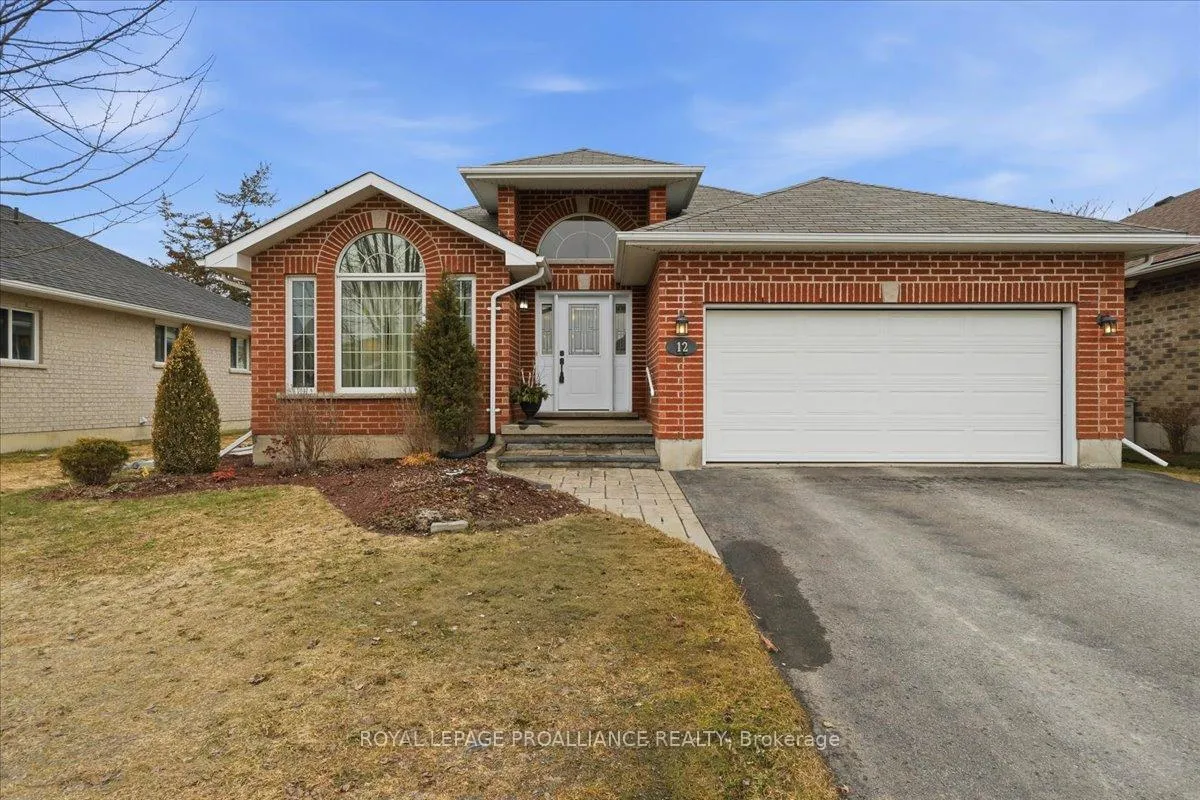 Photo 1 of 12 Chelsea Crescent, Belleville, Thurlow Ward — HOMEH