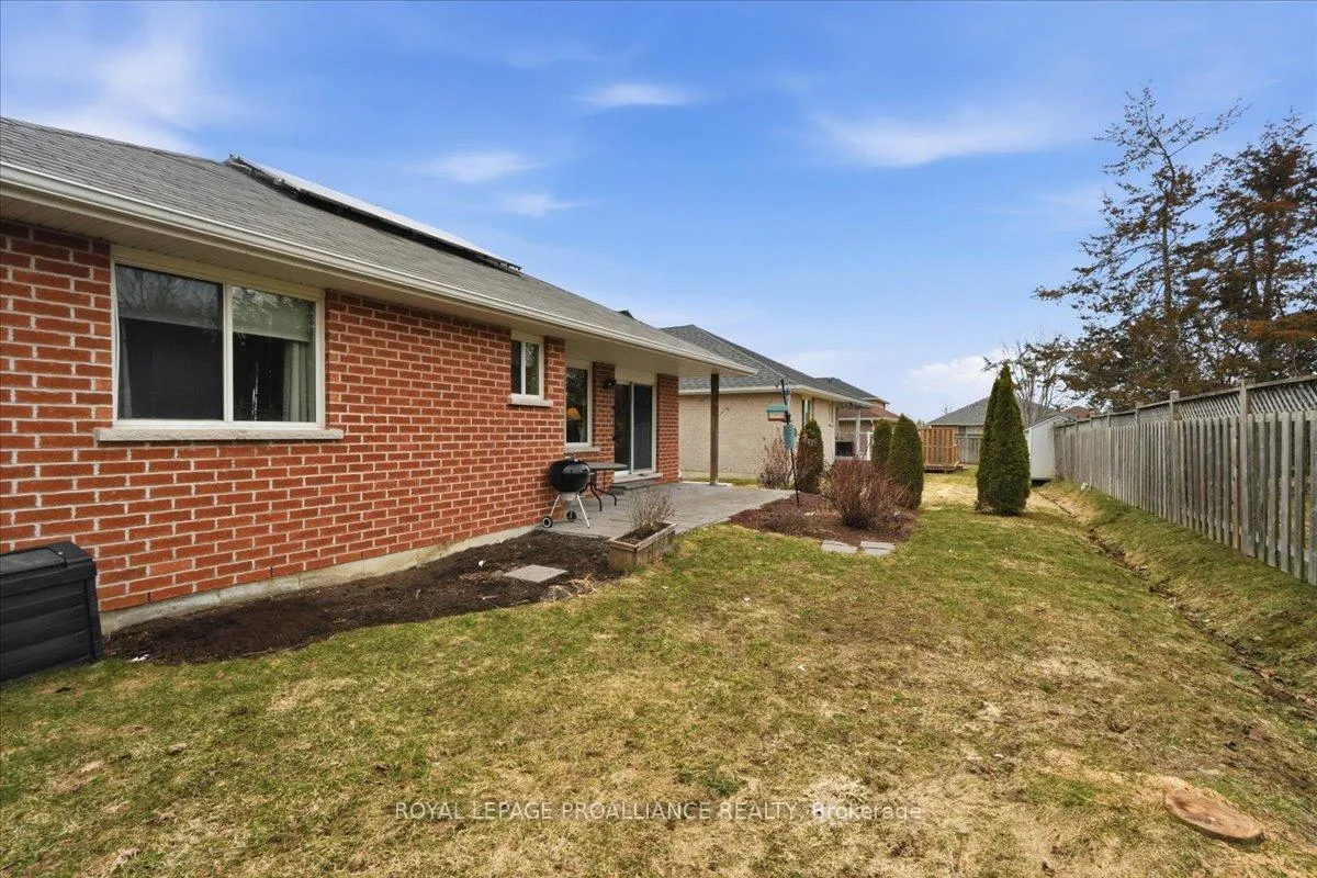 Photo 25 of 12 Chelsea Crescent, Belleville, Thurlow Ward — HOMEH