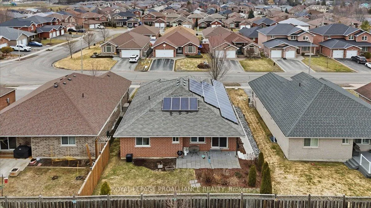 Photo 29 of 12 Chelsea Crescent, Belleville, Thurlow Ward — HOMEH