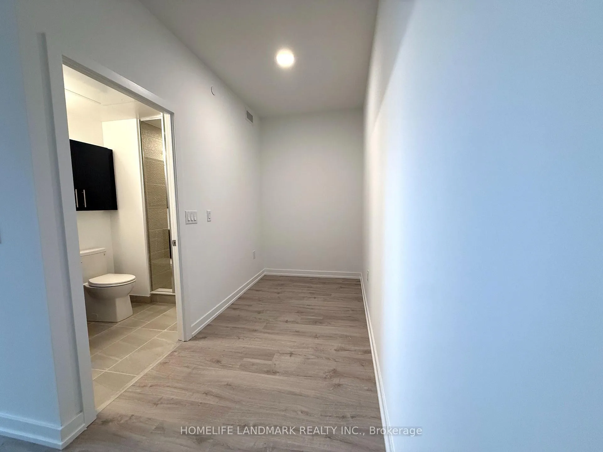 Photo 6 of Unit 2112, 9763 Markham Road, Markham, Greensborough — HOMEH