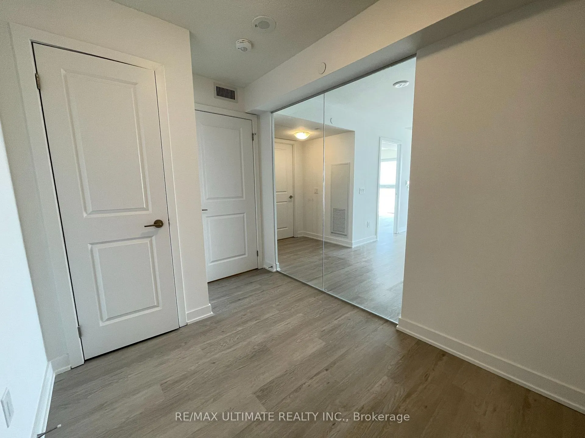Photo 14 of Unit 2306, 1010 Sandy Beach Road, Pickering, Bay Ridges — HOMEH