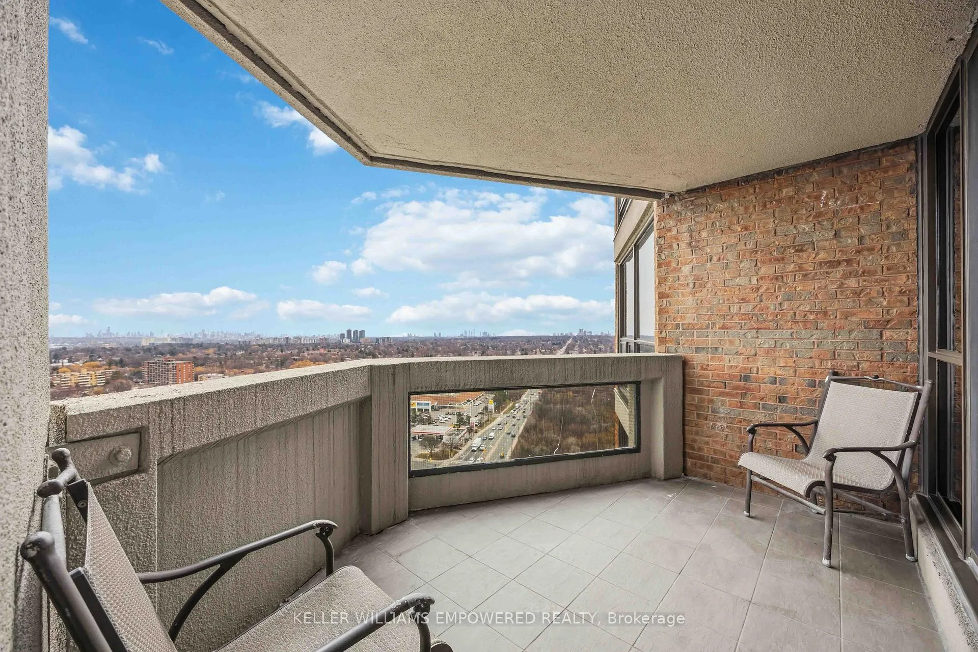 Photo 27 of Unit 2405, 2010 Islington Avenue, Etobicoke, Kingsview Village-The Westway — HOMEH