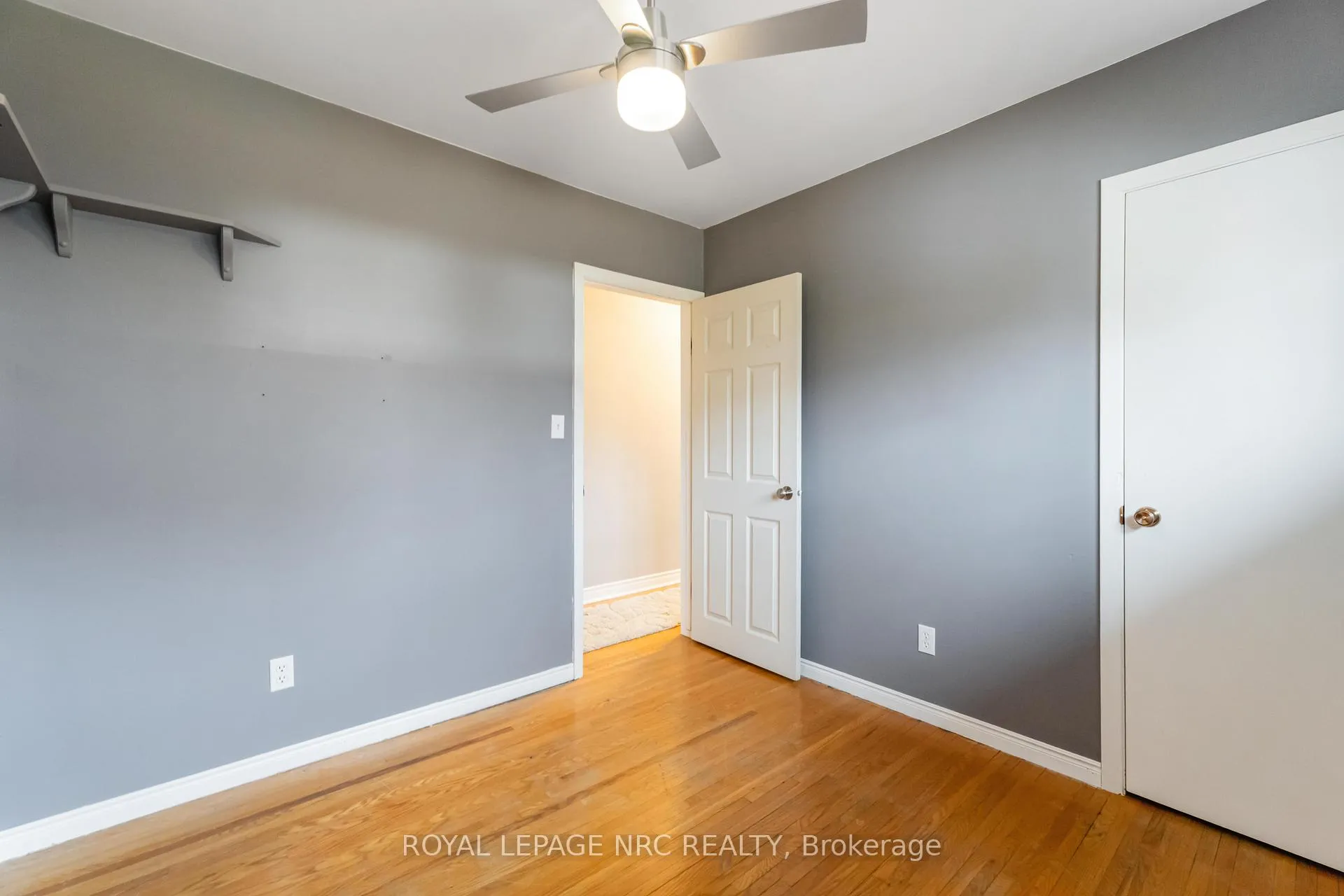 Photo 19 of 3987 Montcalm Crescent, Niagara Falls, Chippawa — HOMEH