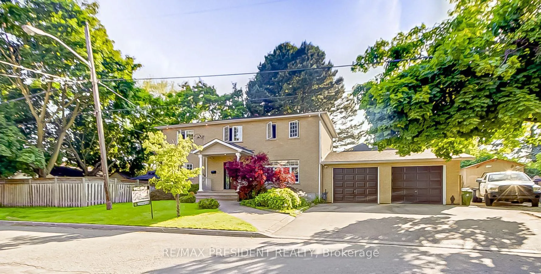 Photo 1 of 47 Harlow Crescent, Etobicoke, Thistletown-Beaumonde Heights — HOMEH