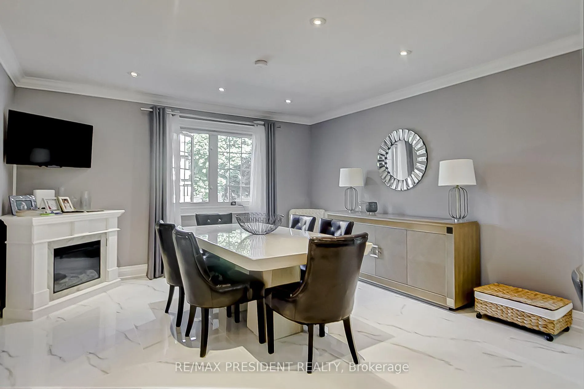 Photo 7 of 47 Harlow Crescent, Etobicoke, Thistletown-Beaumonde Heights — HOMEH