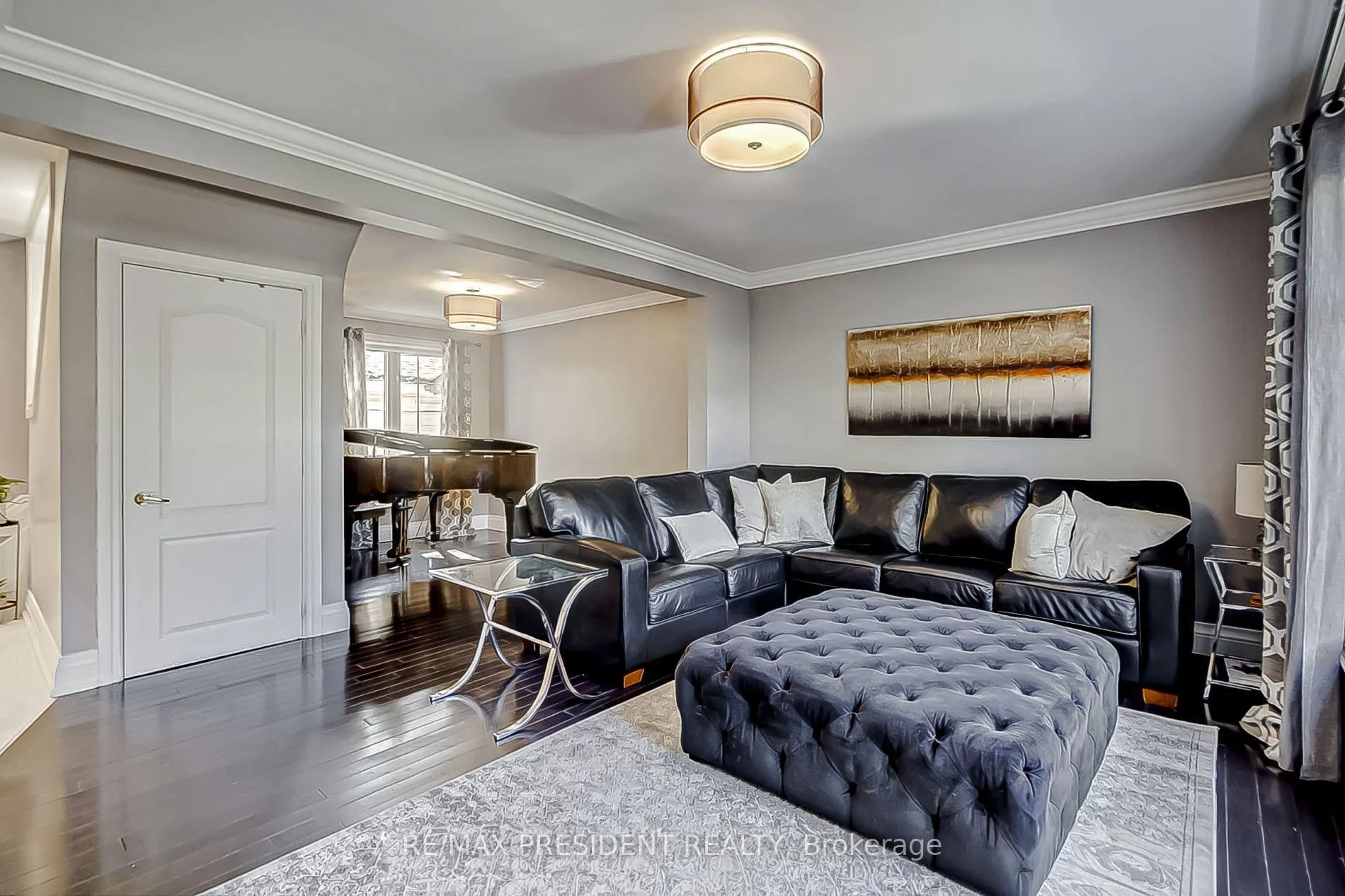 Photo 10 of 47 Harlow Crescent, Etobicoke, Thistletown-Beaumonde Heights — HOMEH