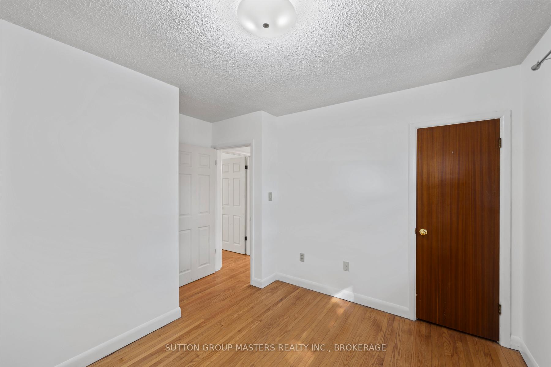 Photo 25 of 38 Watts Crescent, Kingston, Central City West — HOMEH