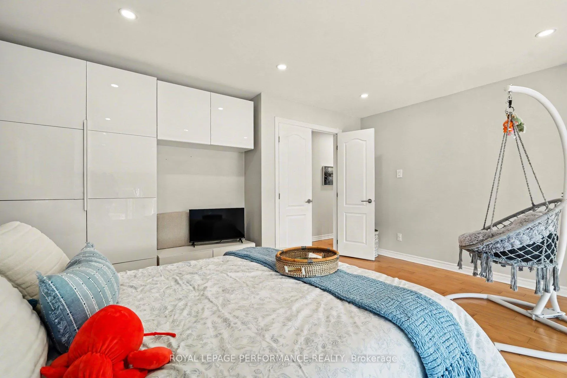 Photo 22 of 151 Poplin Street, Ottawa, Riverside South/Gloucester Glen — HOMEH