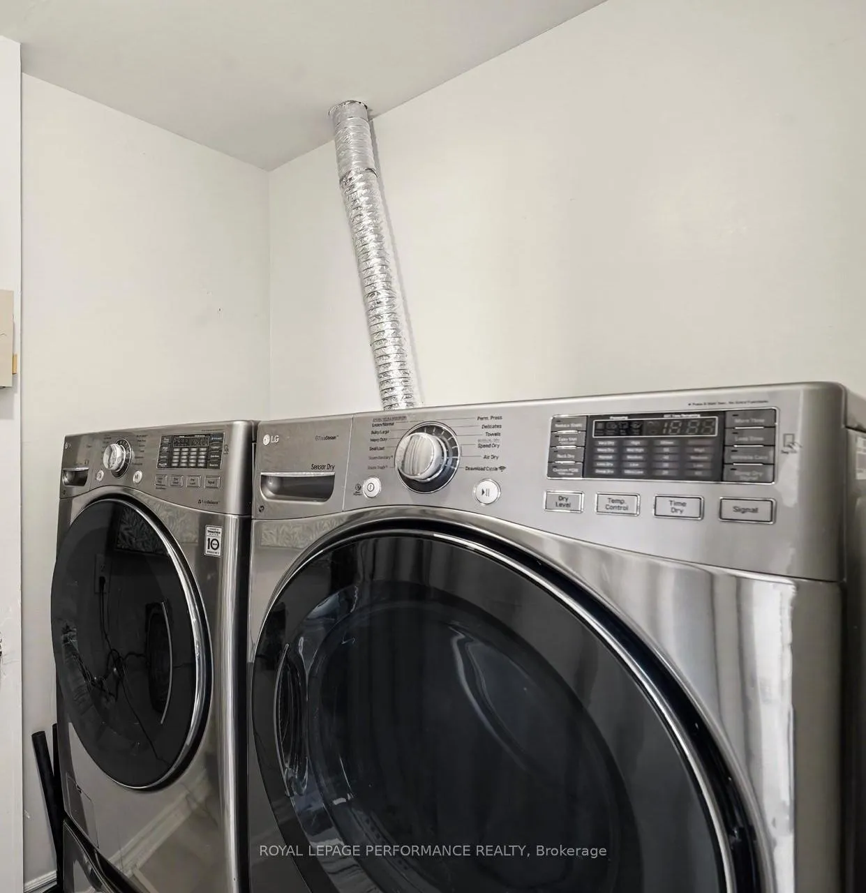Photo 30 of 151 Poplin Street, Ottawa, Riverside South/Gloucester Glen — HOMEH