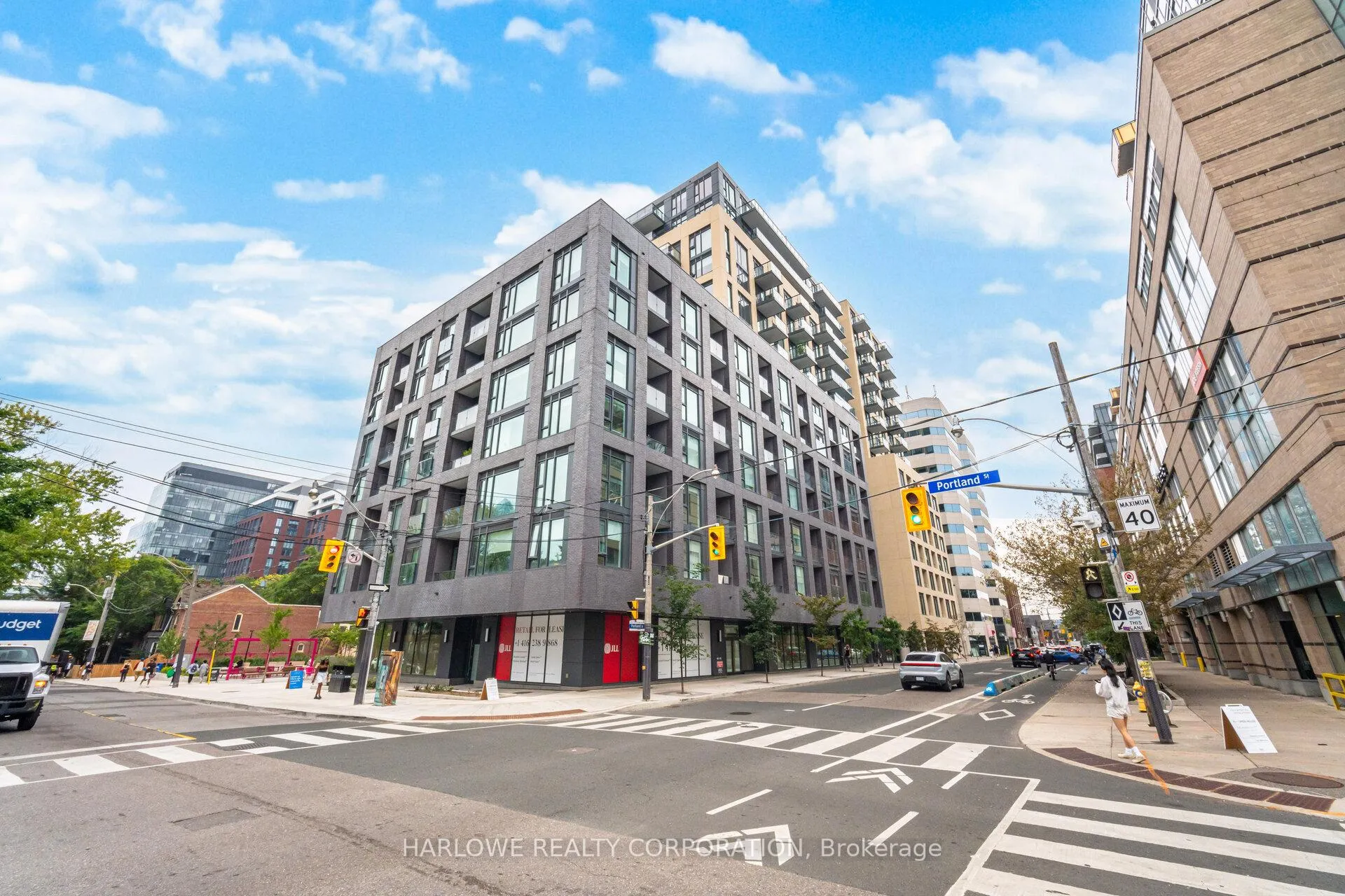 Front of Unit 333, 543 Richmond Street W