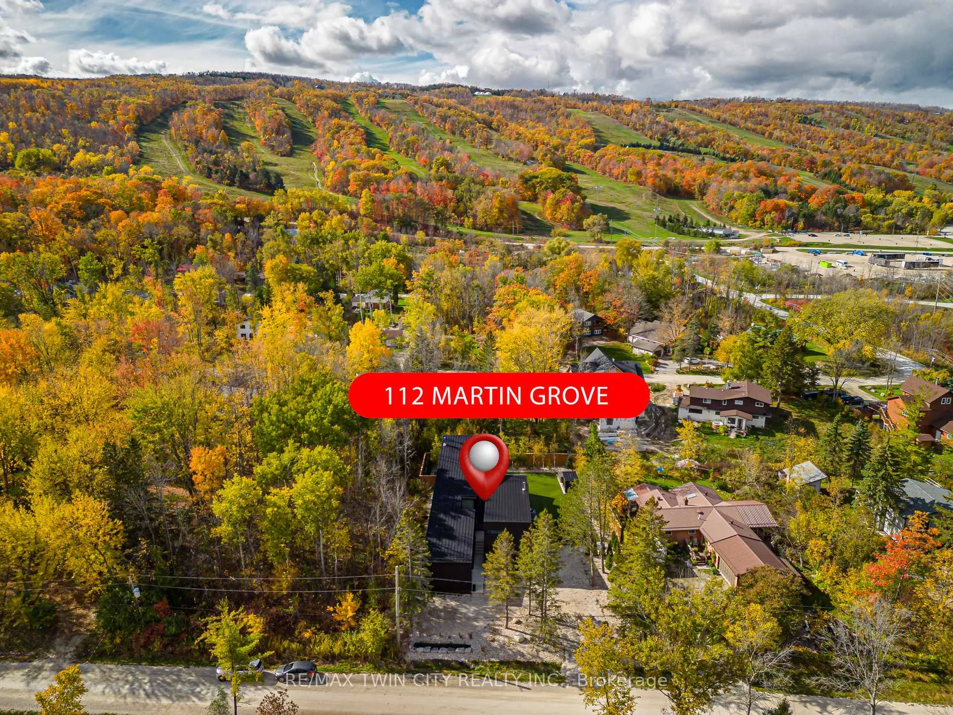 Photo 2 of 112 Martin Grove, Blue Mountains — HOMEH