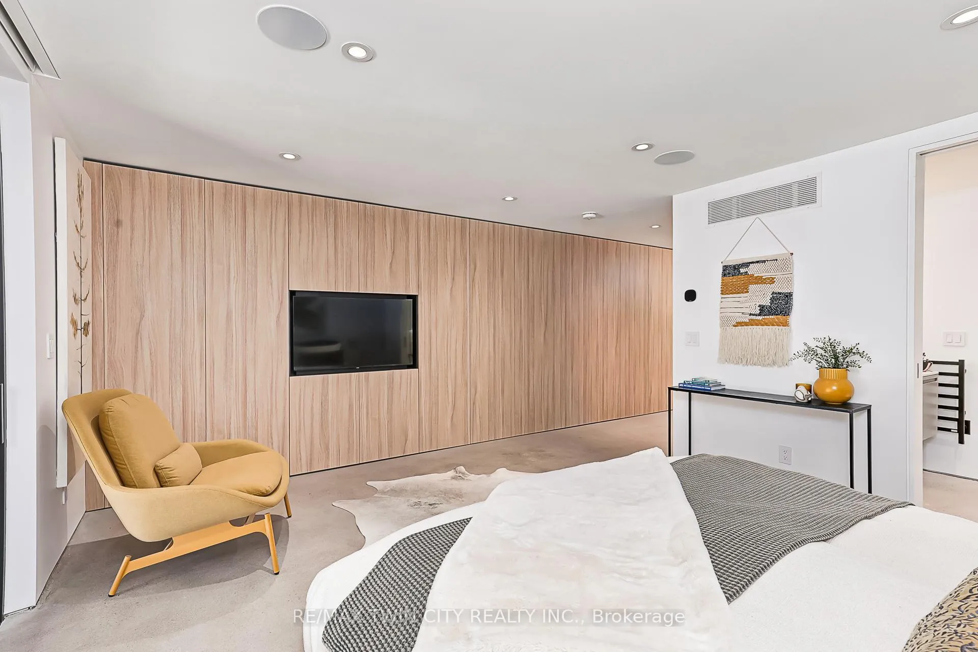 Photo 15 of 112 Martin Grove, Blue Mountains — HOMEH