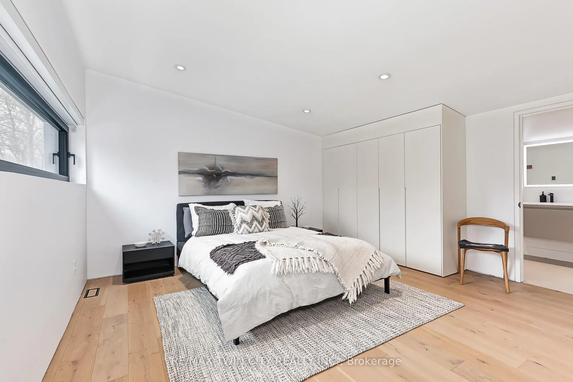Photo 21 of 112 Martin Grove, Blue Mountains — HOMEH