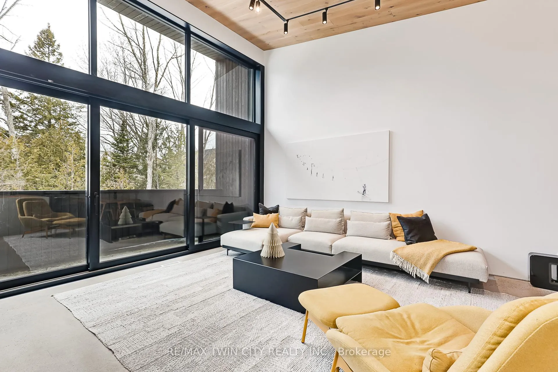 Photo 25 of 112 Martin Grove, Blue Mountains — HOMEH