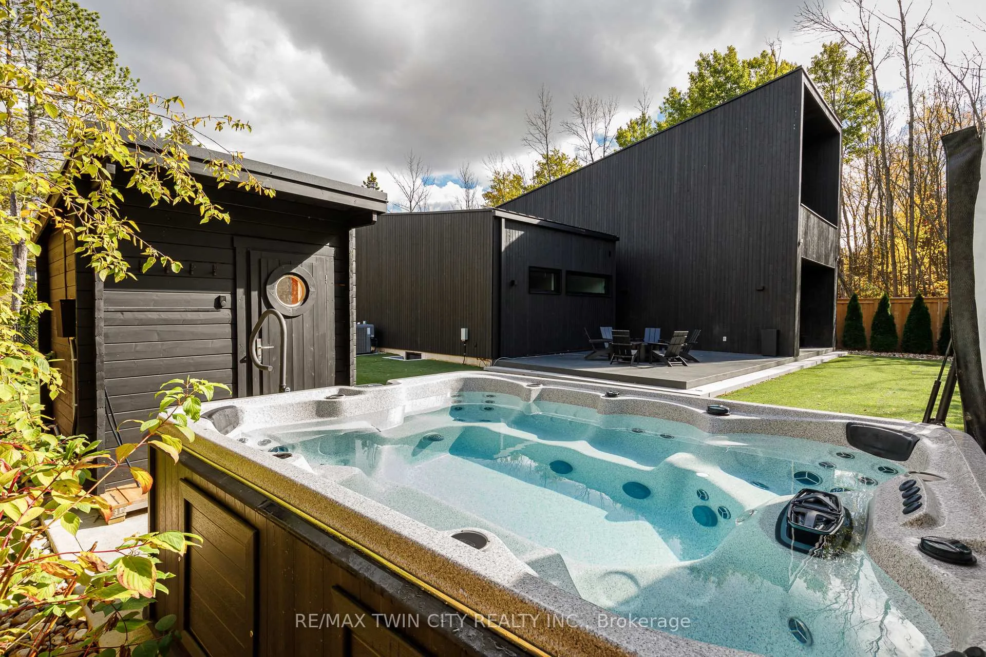 Photo 41 of 112 Martin Grove, Blue Mountains — HOMEH