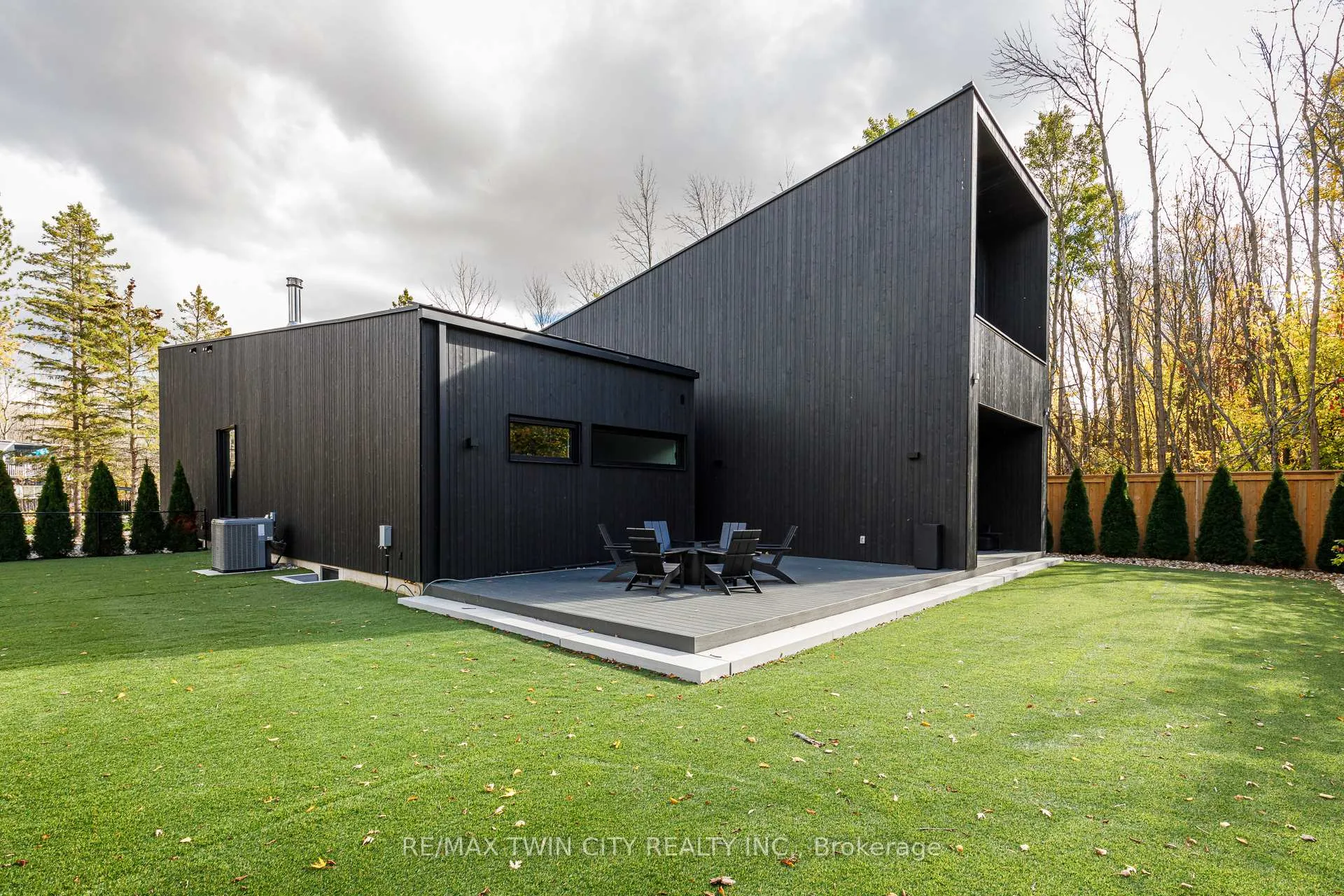 Photo 42 of 112 Martin Grove, Blue Mountains — HOMEH
