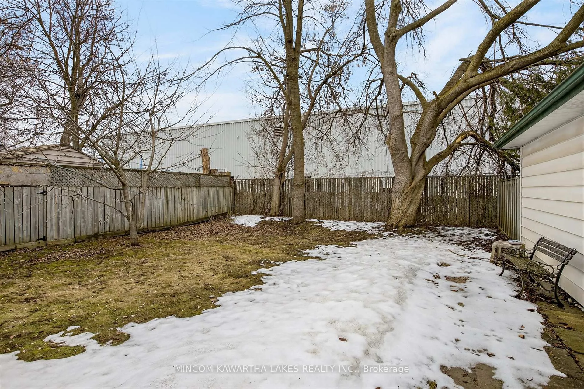 Photo 42 of 469 Edison Avenue, Peterborough, Otonabee Ward 1 — HOMEH