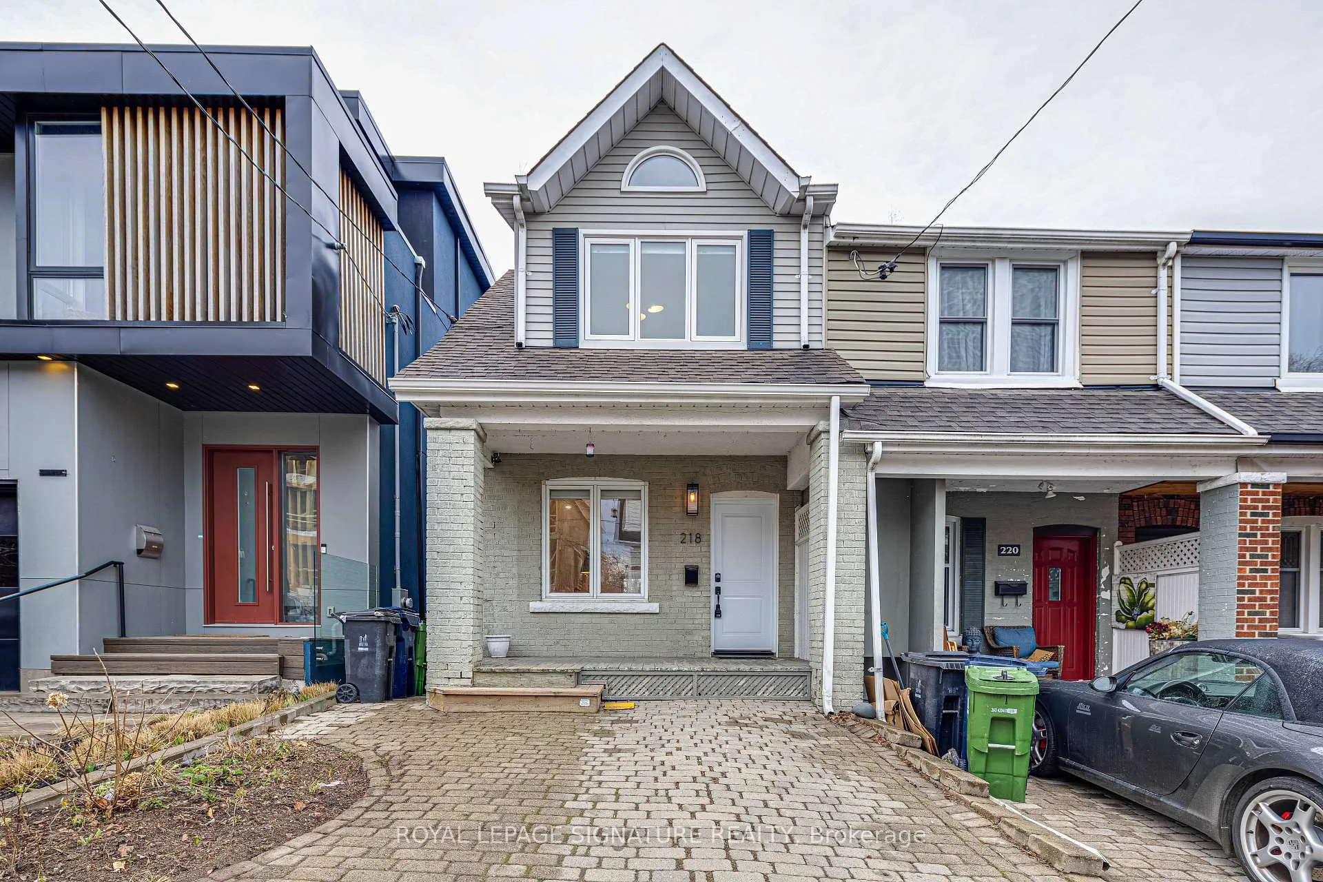 Photo 1 of 218 Lee Avenue, Toronto, The Beaches — HOMEH