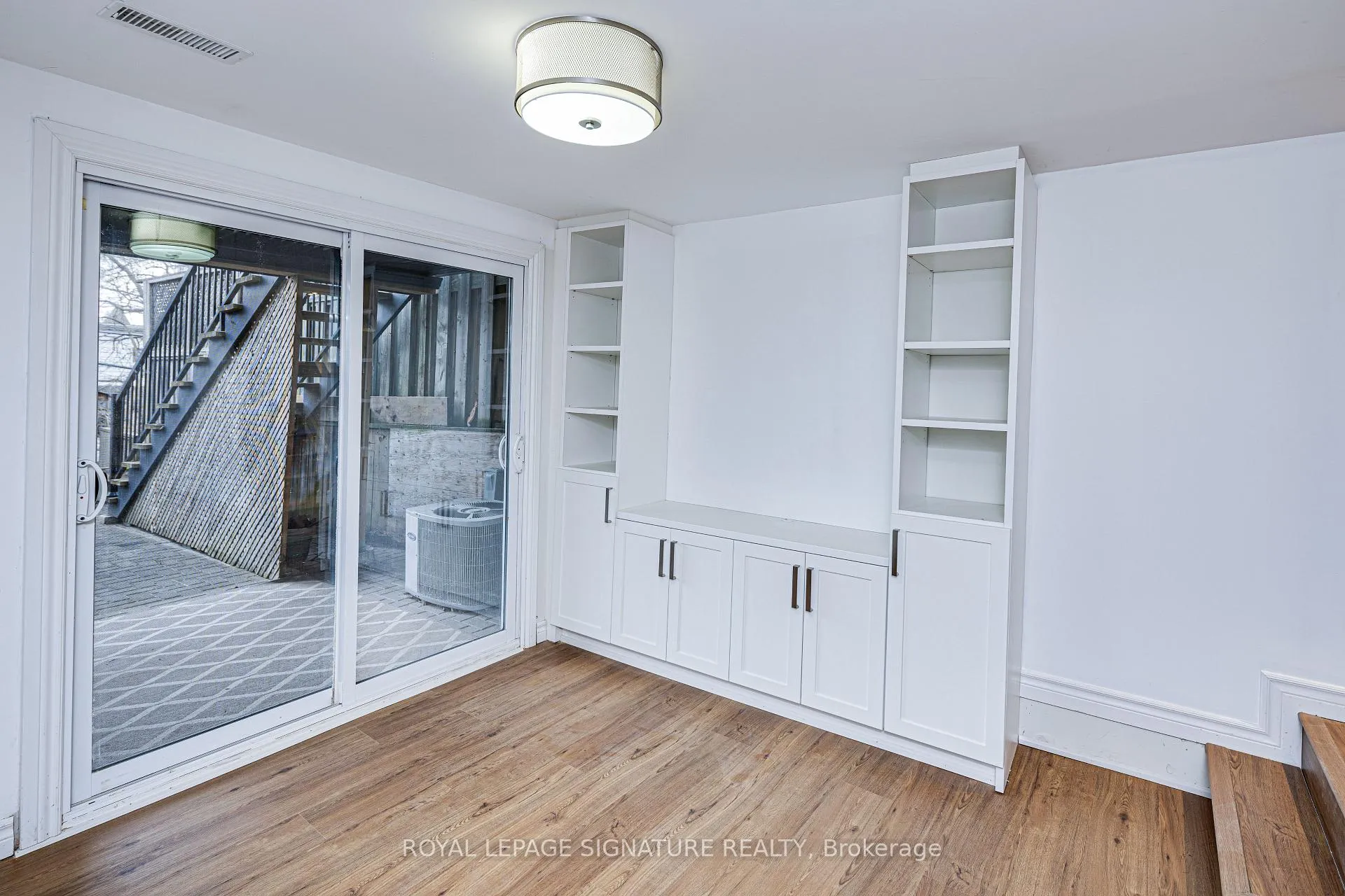 Photo 23 of 218 Lee Avenue, Toronto, The Beaches — HOMEH