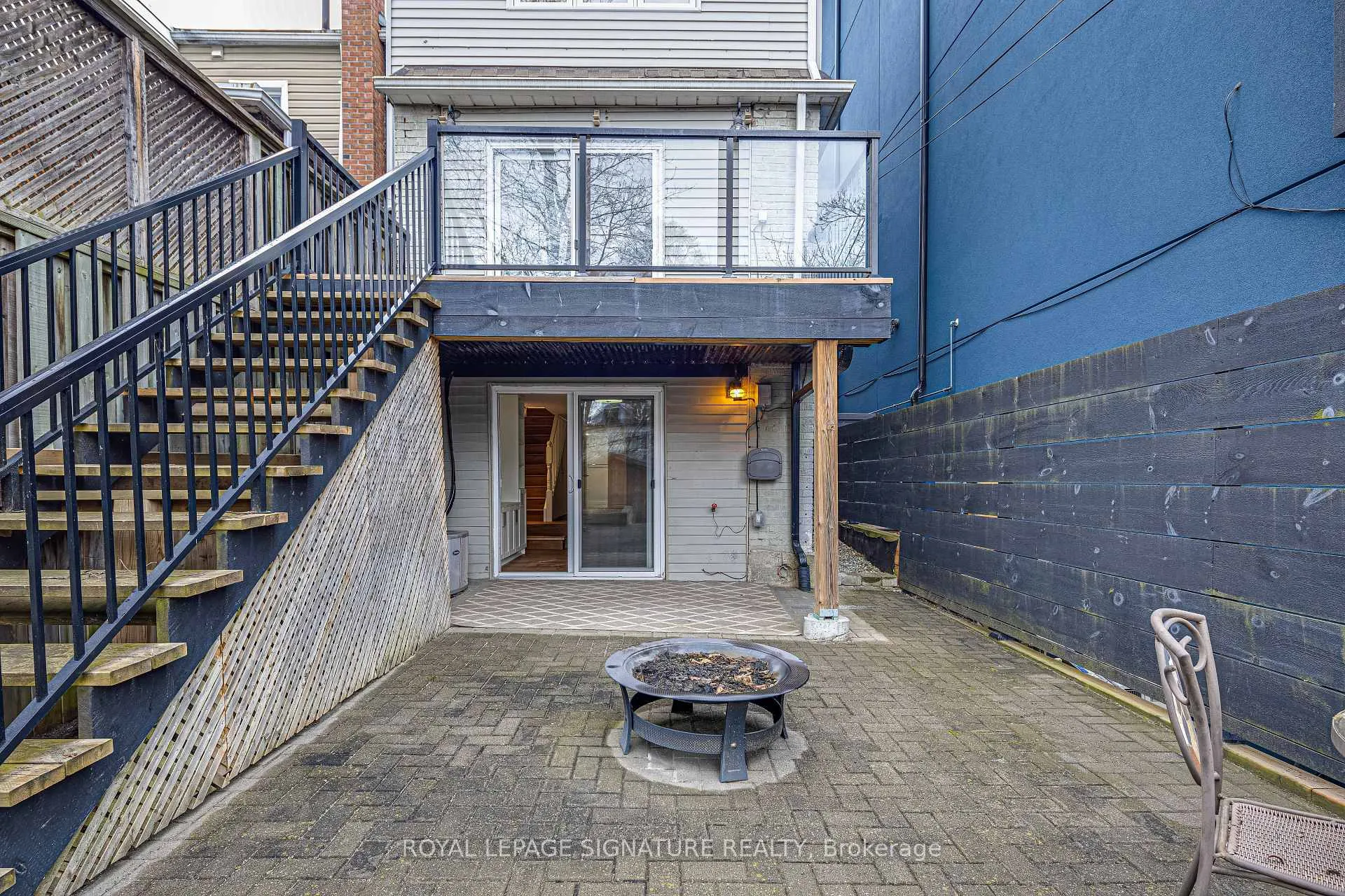 Photo 30 of 218 Lee Avenue, Toronto, The Beaches — HOMEH