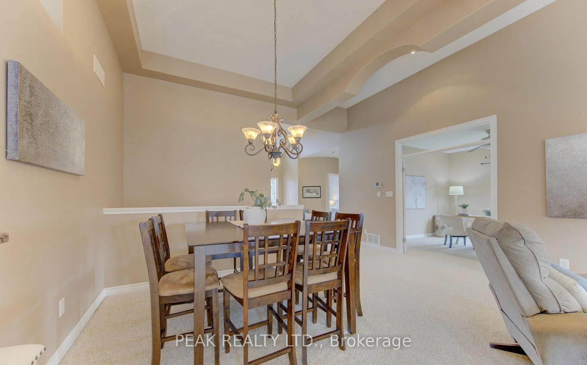 Photo 15 of 103 Devonshire Drive, Wilmot — HOMEH