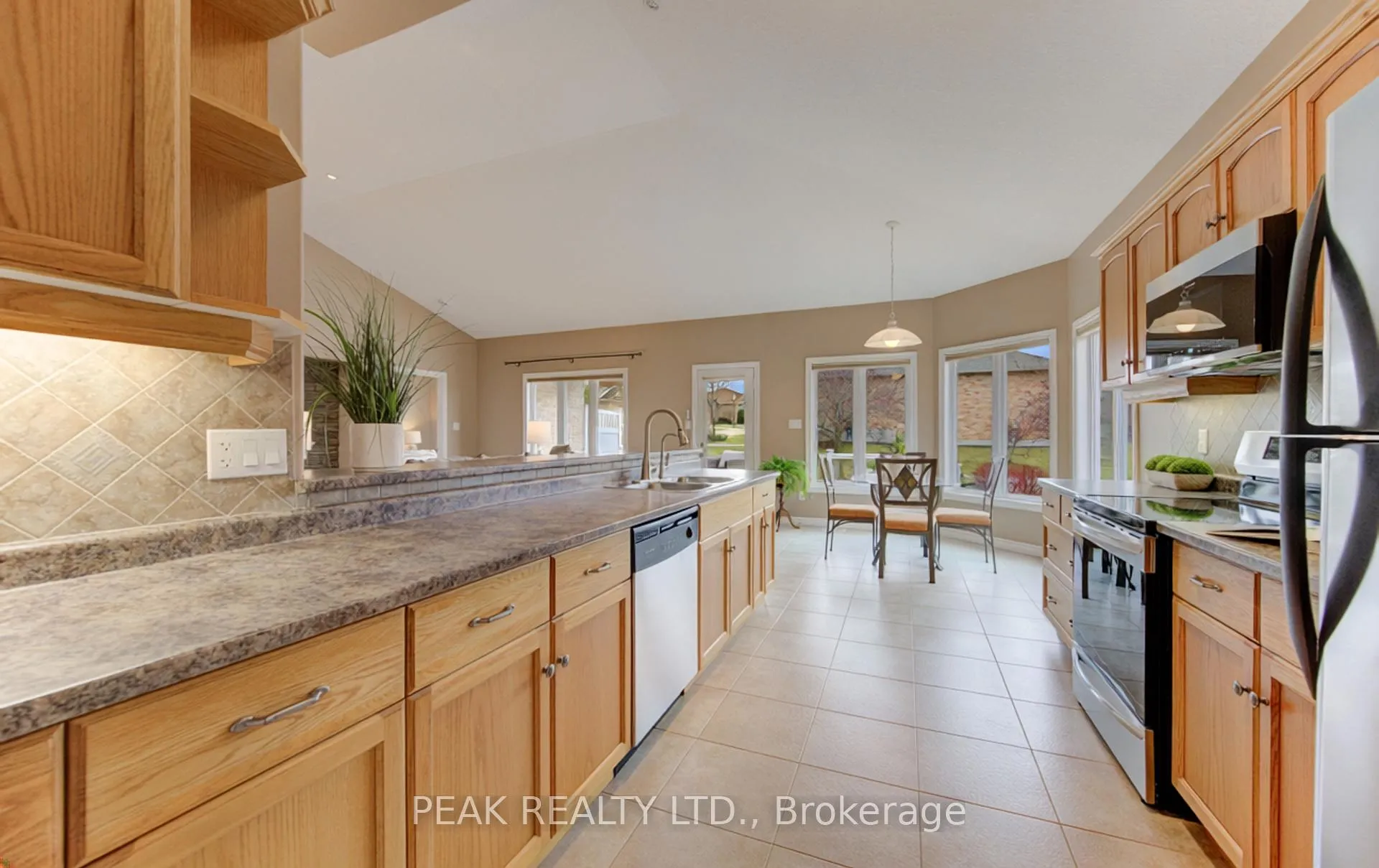 Photo 21 of 103 Devonshire Drive, Wilmot — HOMEH