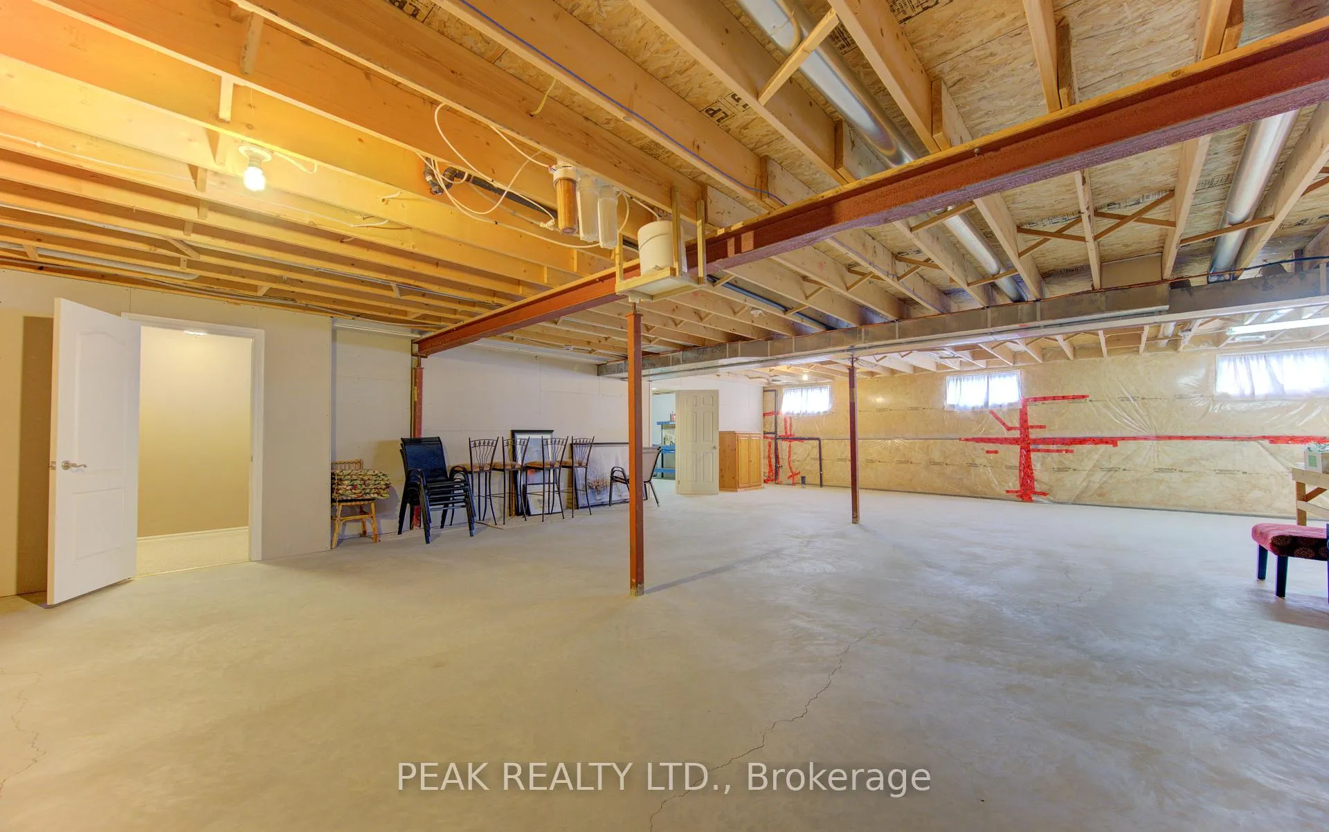 Photo 34 of 103 Devonshire Drive, Wilmot — HOMEH