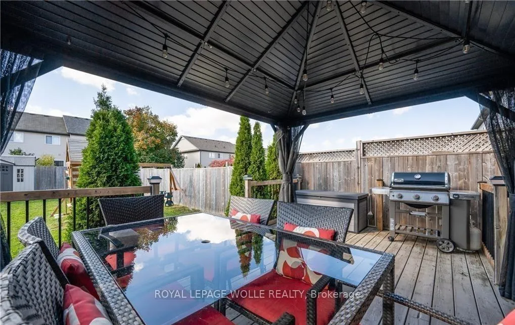 Photo 33 of 25 Machado Street, Kitchener, Huron Park — HOMEH