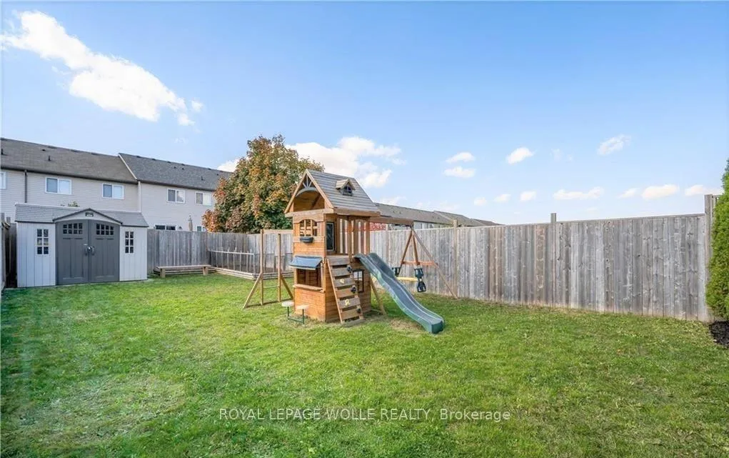 Photo 35 of 25 Machado Street, Kitchener, Huron Park — HOMEH
