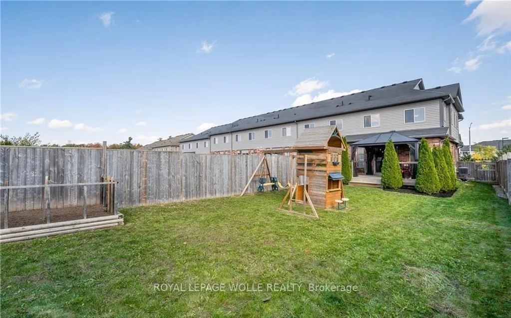 Photo 36 of 25 Machado Street, Kitchener, Huron Park — HOMEH
