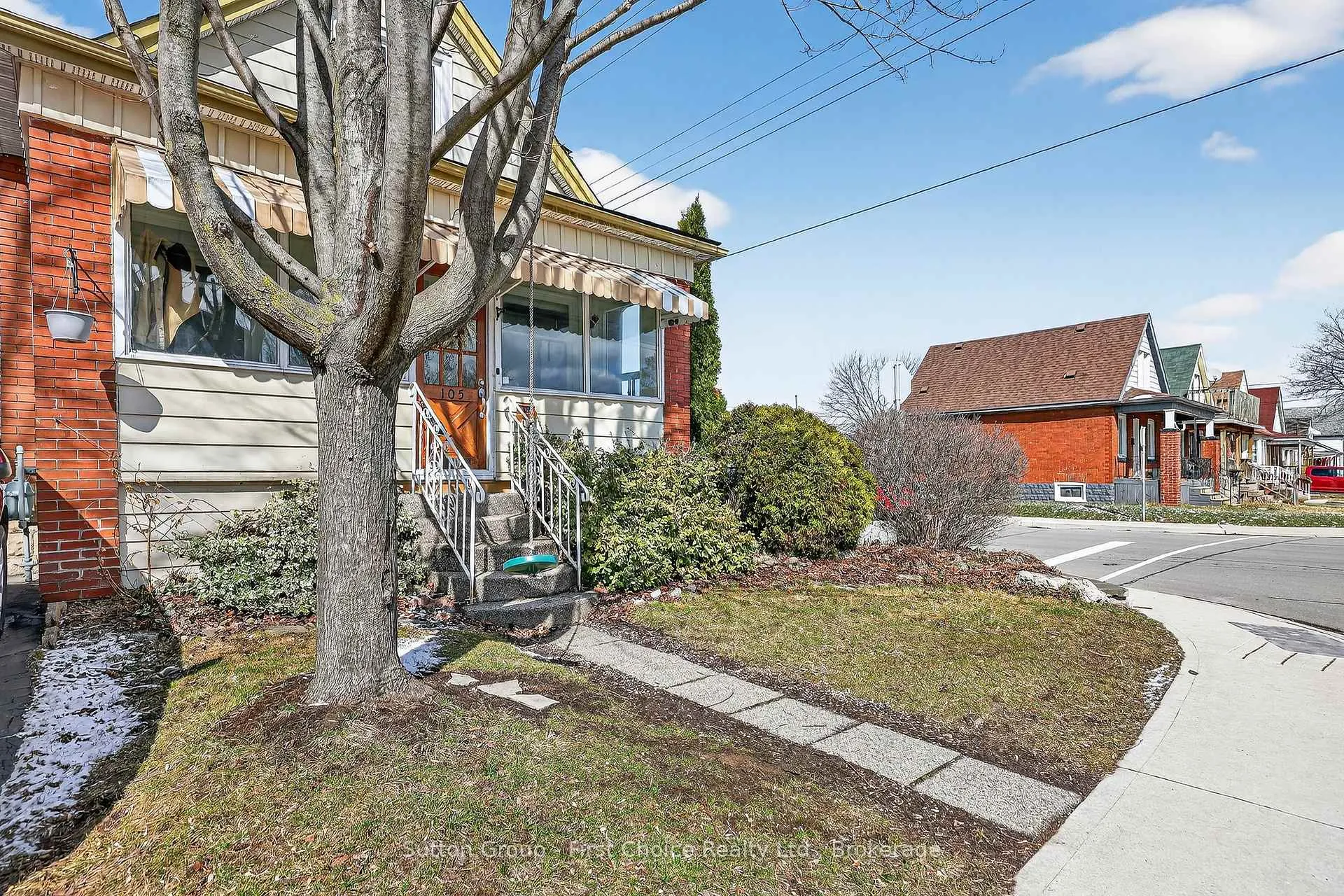 Photo 29 of 105 Barons Avenue N, Hamilton, Homeside — HOMEH