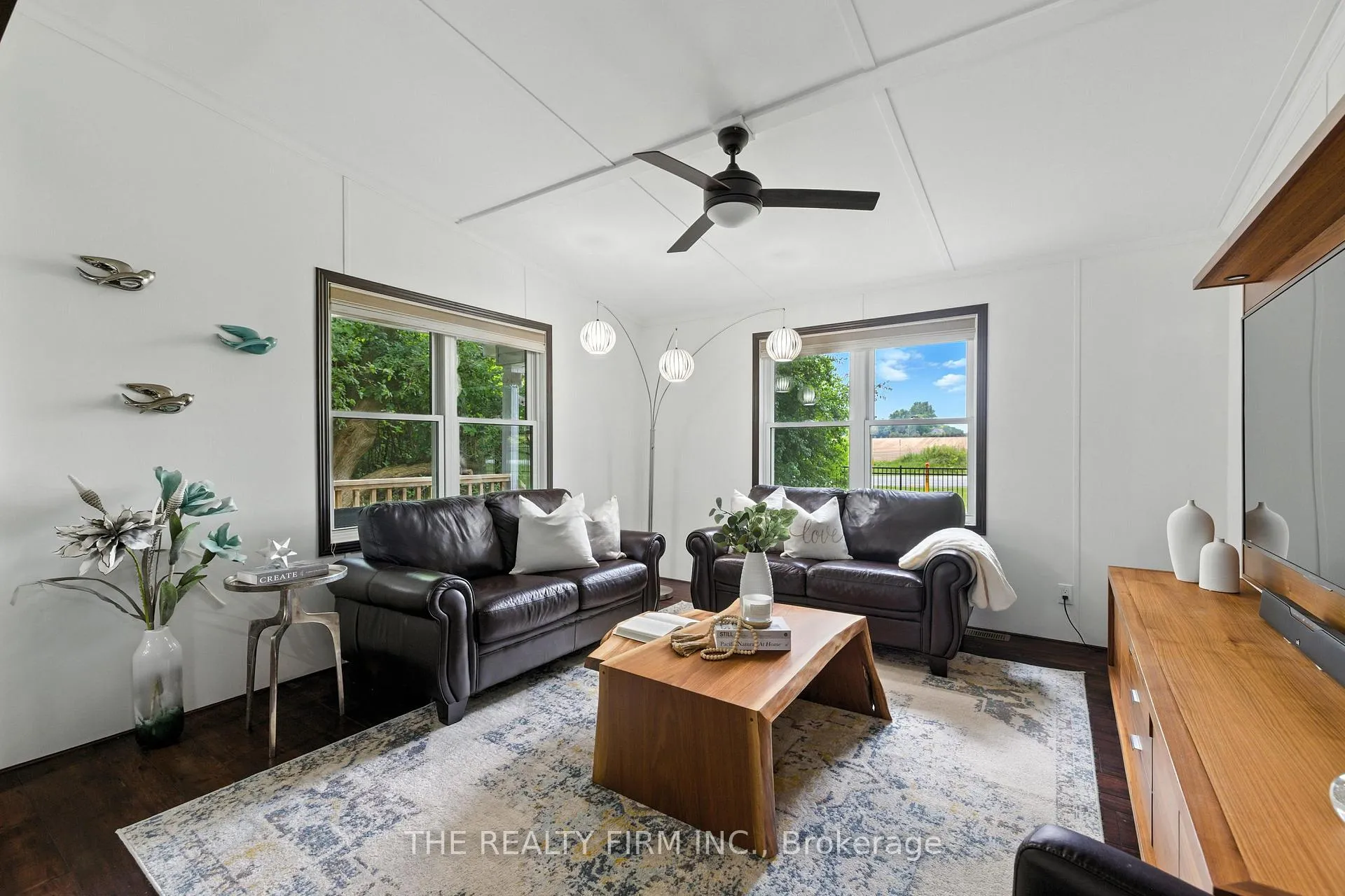Photo 3 of Unit 1, 22790 Amiens Road, Middlesex Centre, Komoka — HOMEH