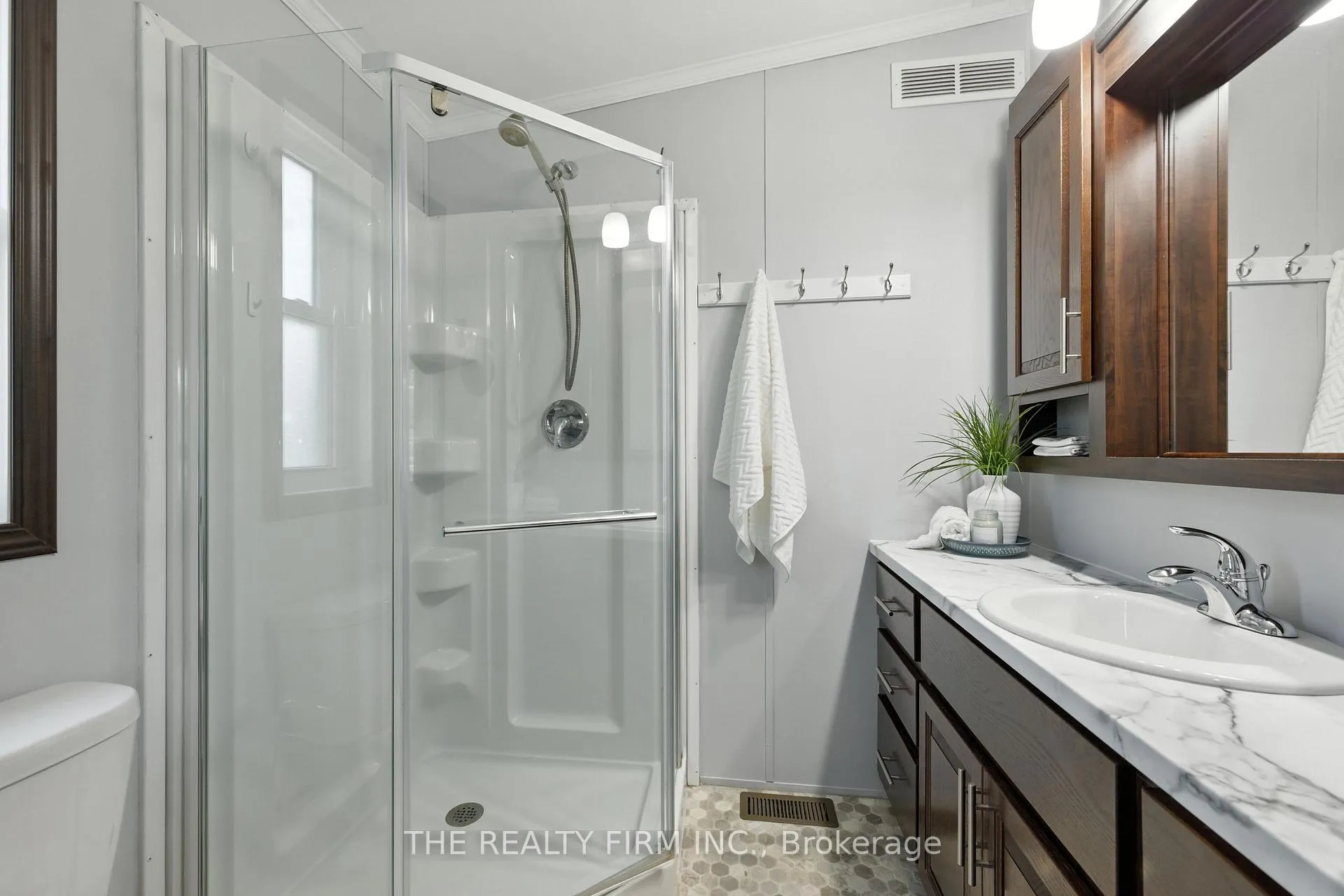 Photo 20 of Unit 1, 22790 Amiens Road, Middlesex Centre, Komoka — HOMEH