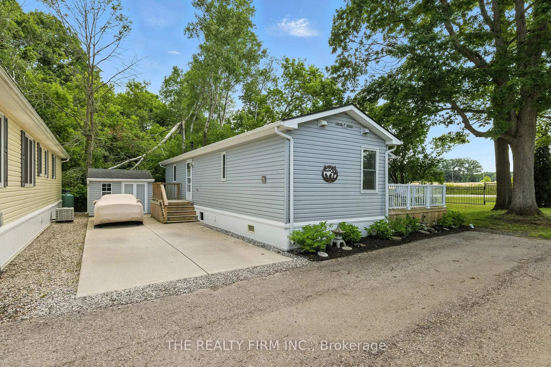Photo 26 of Unit 1, 22790 Amiens Road, Middlesex Centre, Komoka — HOMEH