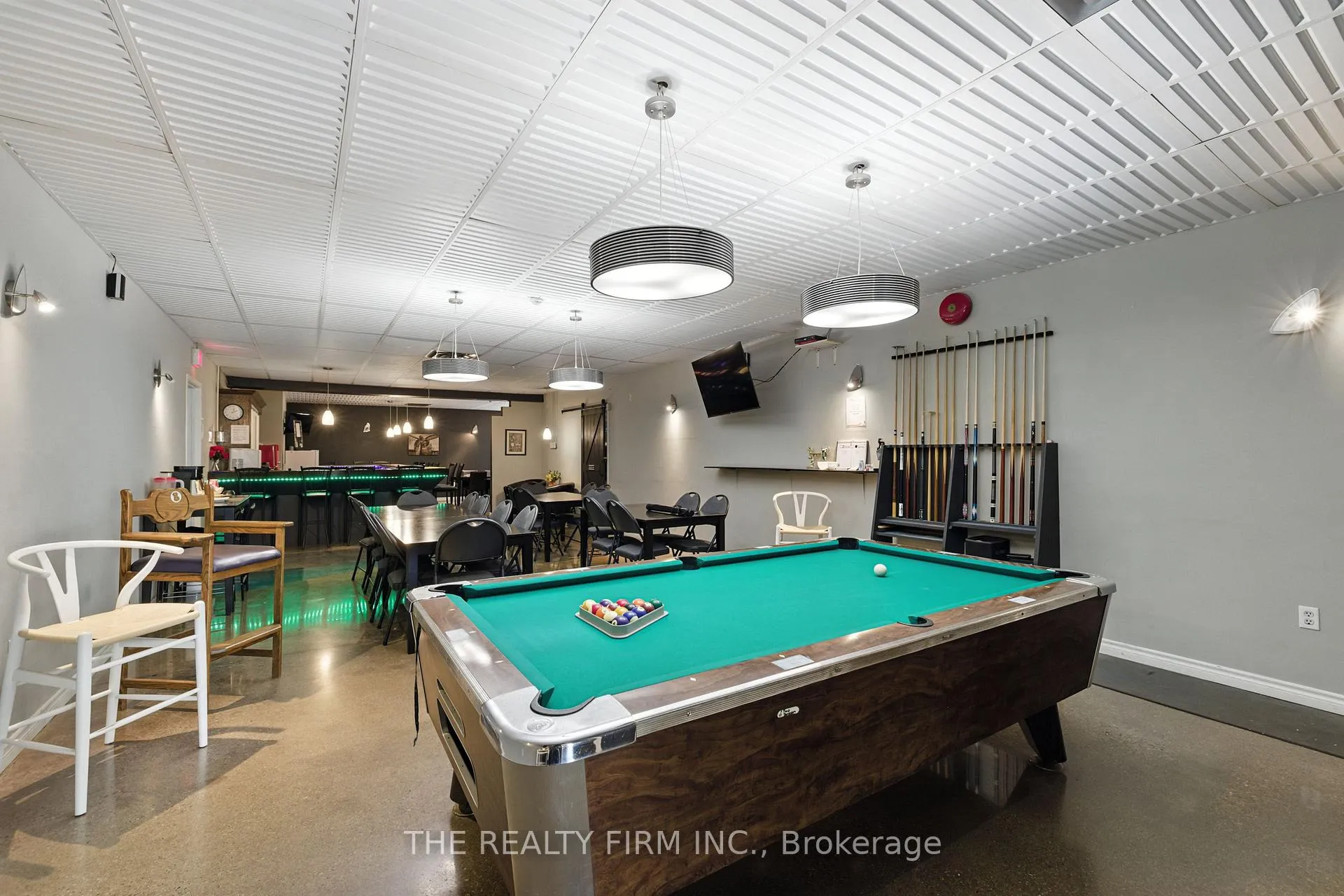 Photo 33 of Unit 1, 22790 Amiens Road, Middlesex Centre, Komoka — HOMEH