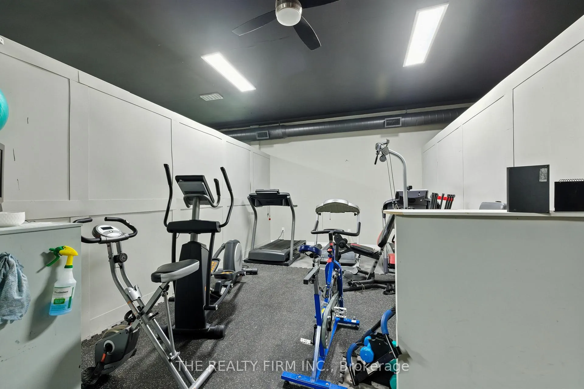 Photo 37 of Unit 1, 22790 Amiens Road, Middlesex Centre, Komoka — HOMEH