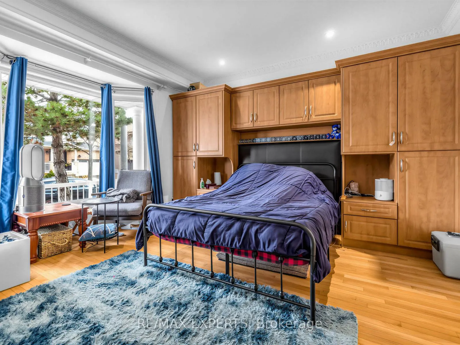 Photo 5 of 67 Tremblay Avenue, Vaughan, Vellore Village — HOMEH
